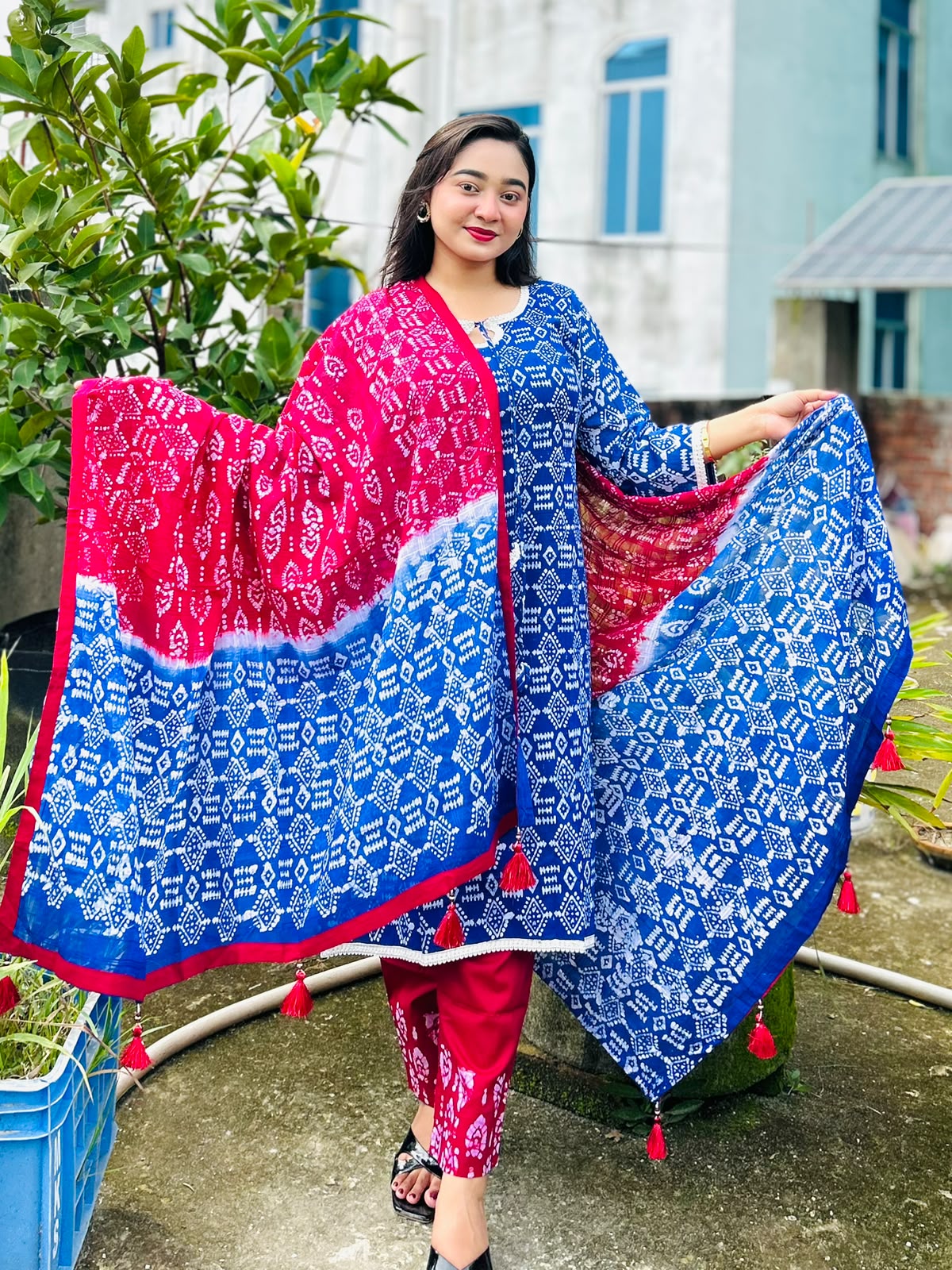 𝐑𝐚𝐧𝐠𝐊𝐚𝐛𝐲𝐚 (রঙকাব্য)  Premium Batik Three Piece Collection